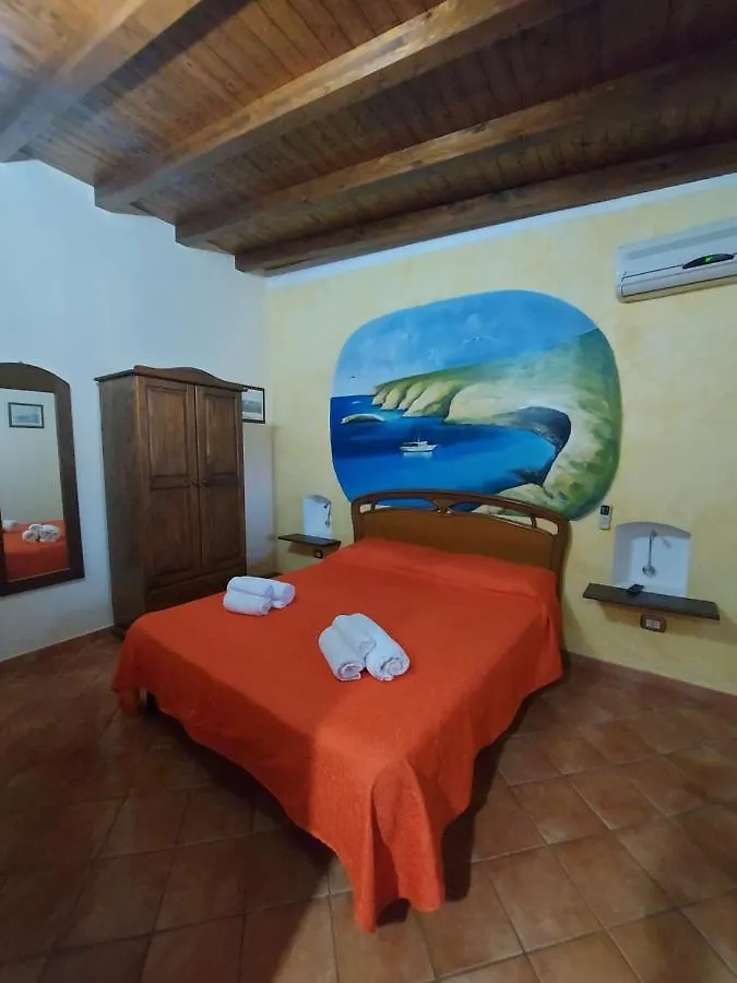 Casa Nel Verde Lampedusa Apartment